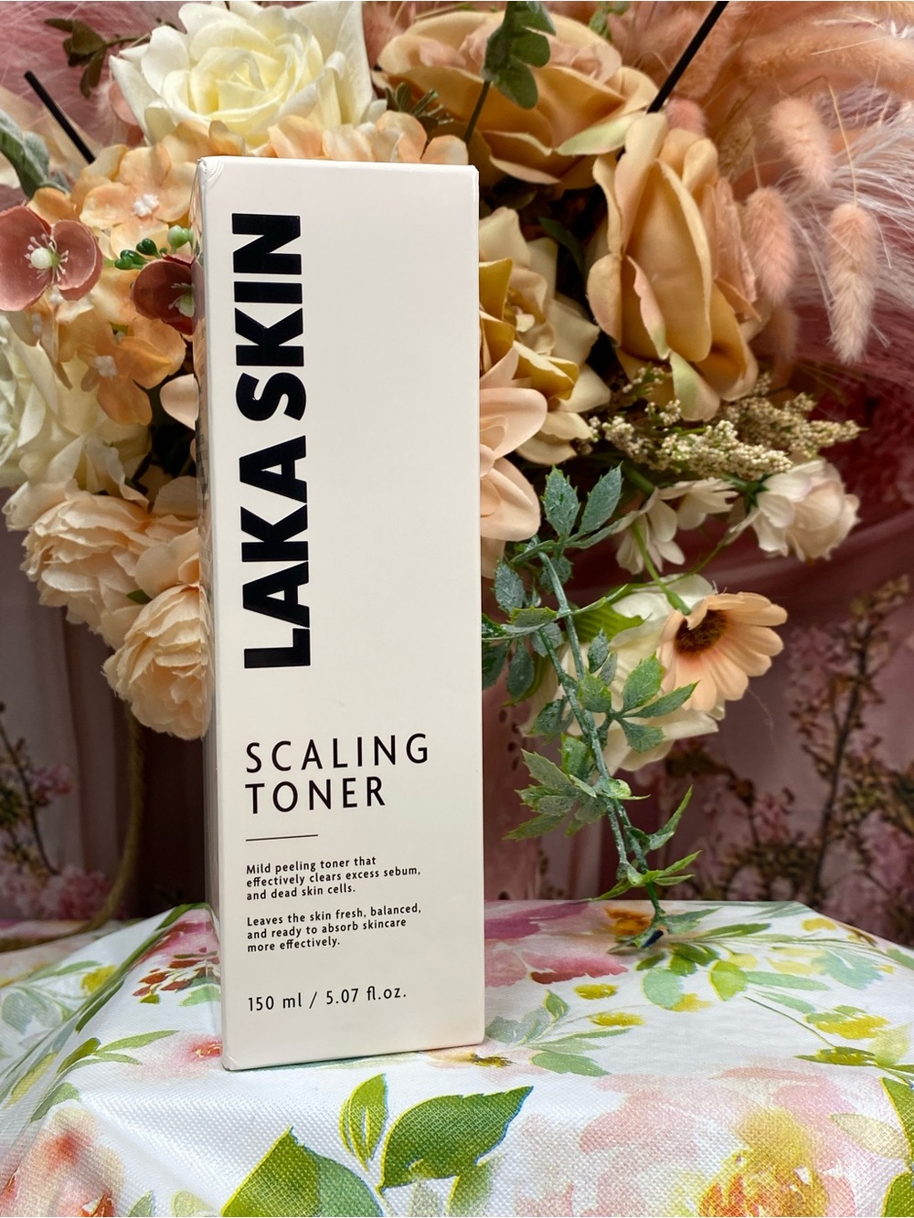 Scaling Toner - White